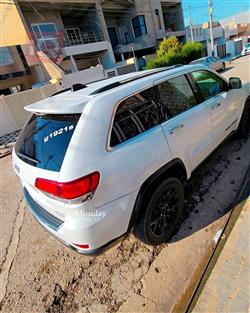 جيب جراند شيروكي